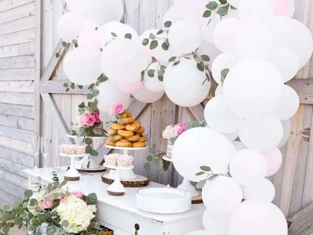 Sur Pinterest Décoration ballon anniversaire fille pour organiser une fête géniale