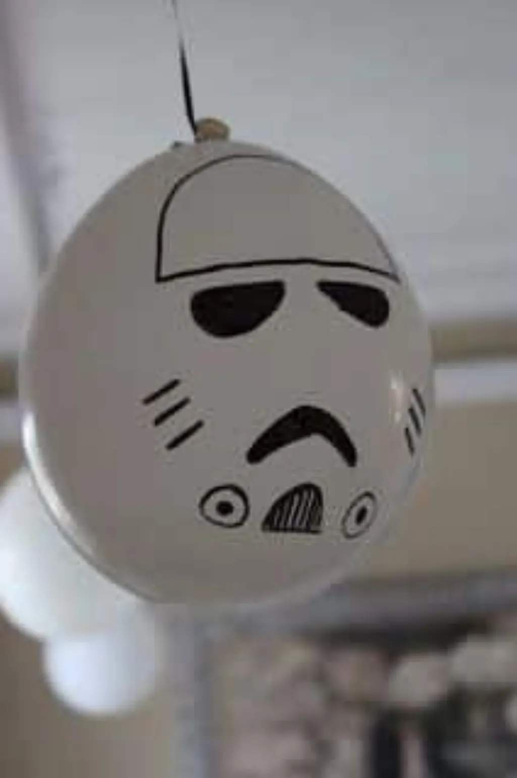 Sur Pinterest Kara's Creative Place: Star Wars Birthday Party.. Balloon storm