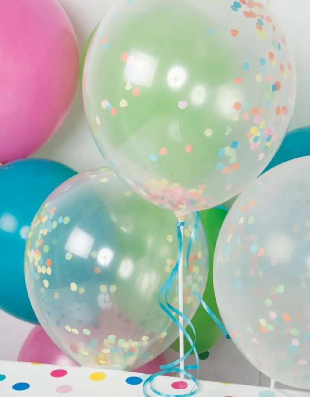 Sur Pinterest Ballons confettis pour la déco d'anniversaire 1 an !