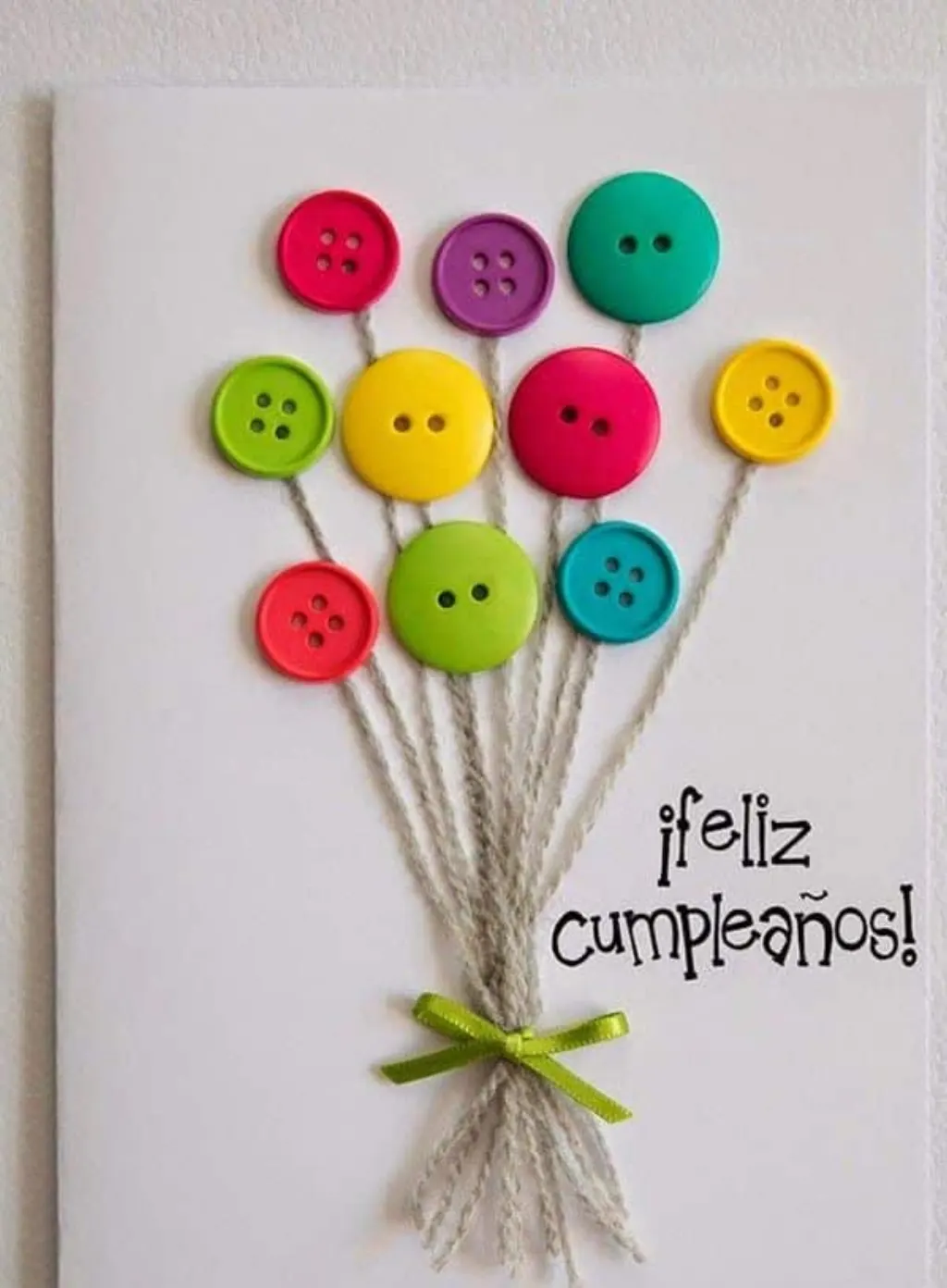 Sur Pinterest Cómo hacer una tarjeta de cumpleaños con botones ~ Solountip.com