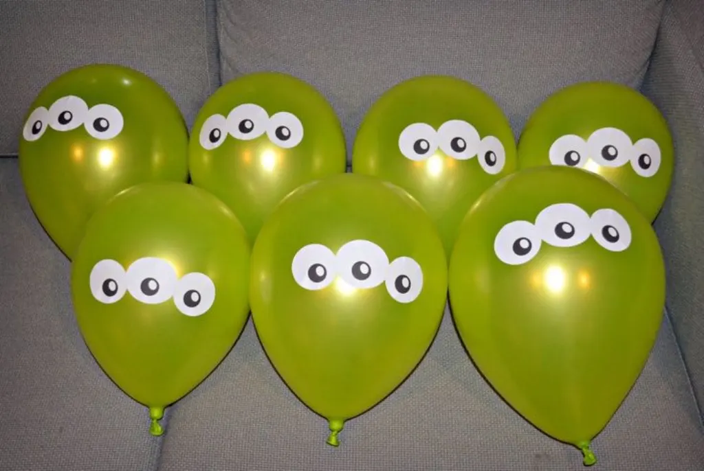 Sur Pinterest Ballons aliens :)