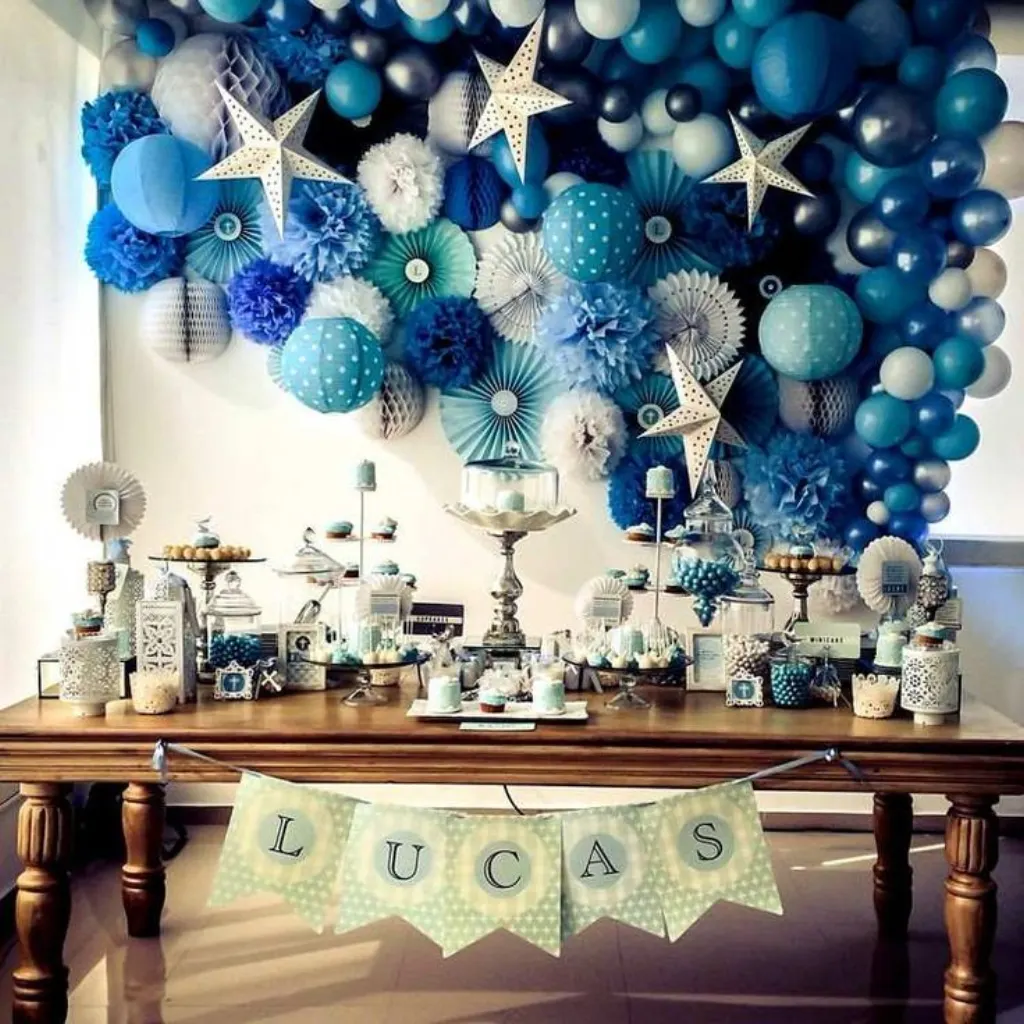 Sur Pinterest Décoration de baptême pour garçon – 60 idées prônant la couleur bleue