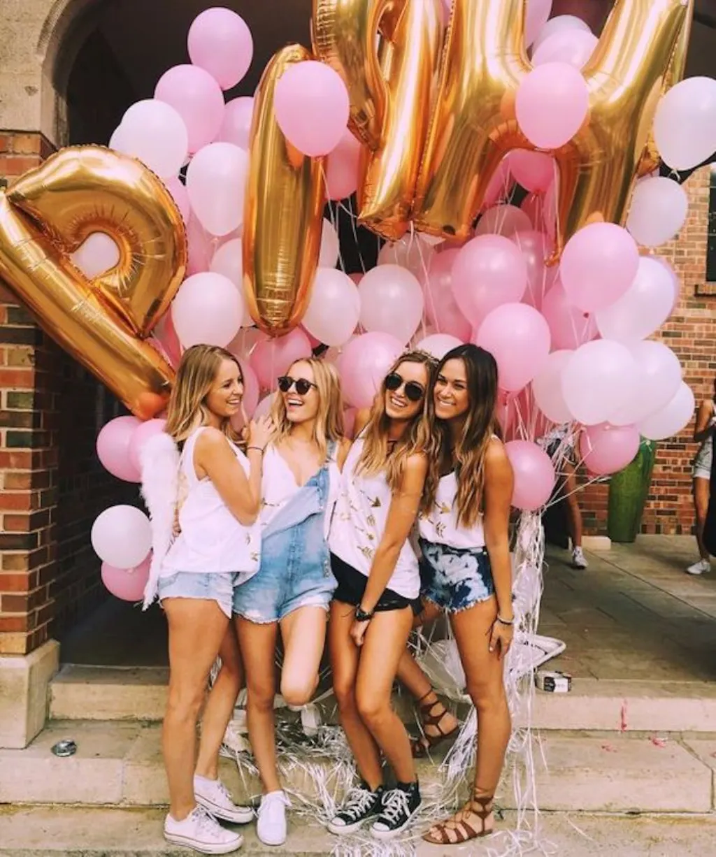 Sur Pinterest ▷ 1001 + idées pour la meilleure décoration anniversaire 18 ans