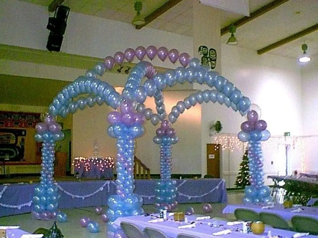 Sur Pinterest Small balloon canopy to dance under
