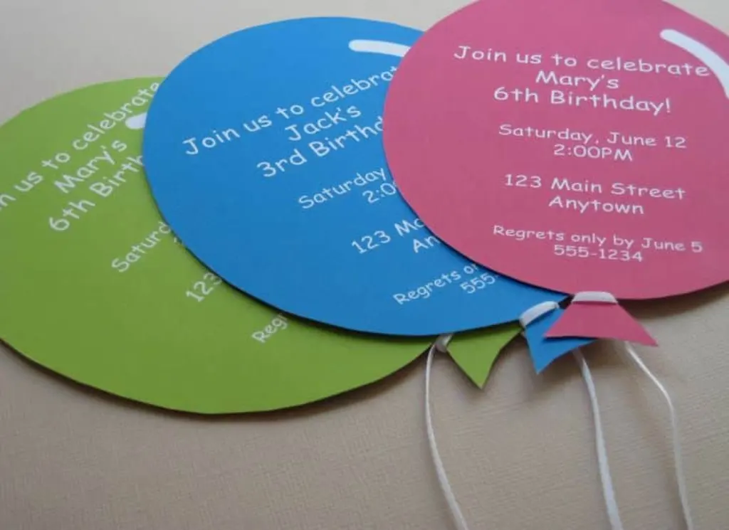 Sur Pinterest balloon party invitation – Google Search