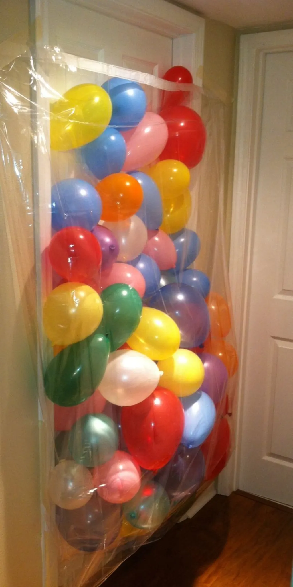 Sur Pinterest Activities & Tuto Kids: Birthday Balloon Avalanche :) What you do