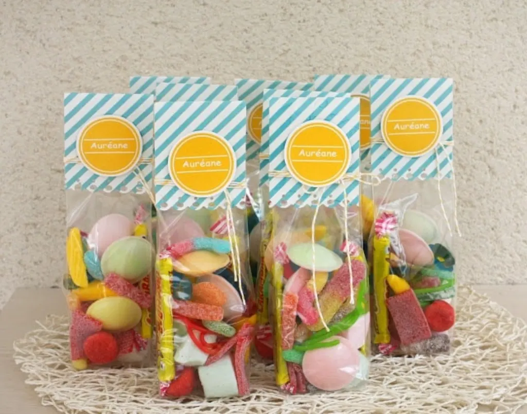 Sur Pinterest Scrap Plaisir: ** Sachets de bonbons et déco de table pour