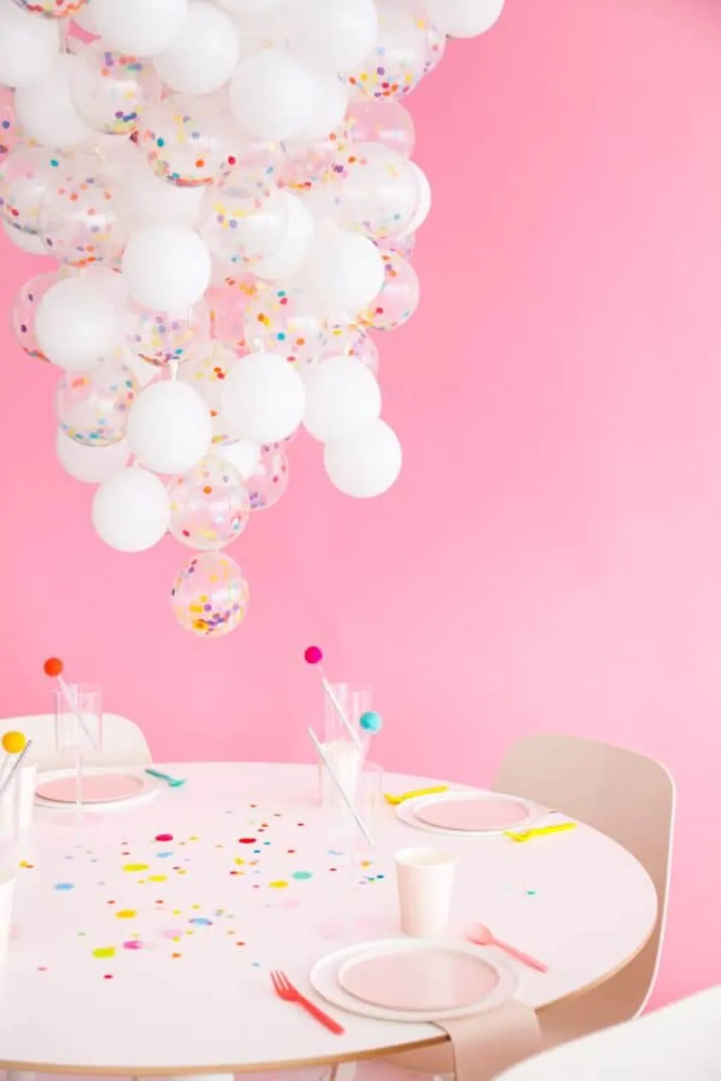 Sur Pinterest Balloon Chandelier | Oh Happy Day!