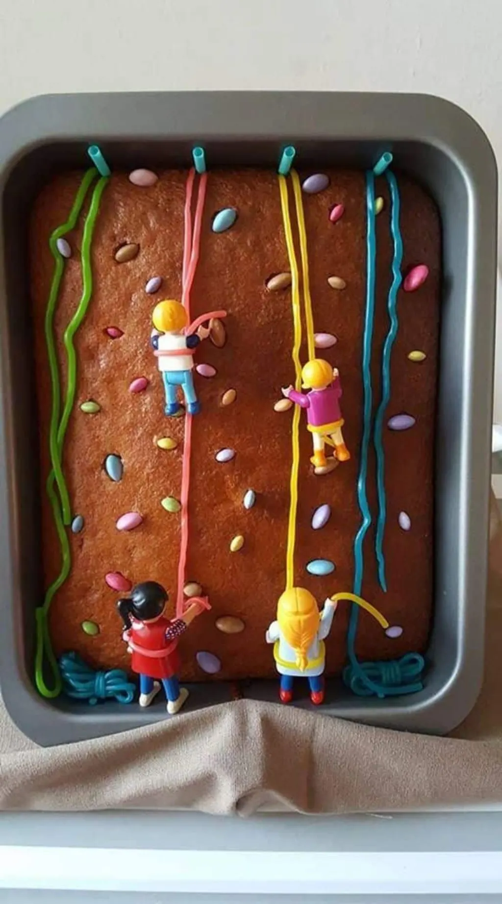 Sur Pinterest Gâteaux d’anniversaire : des idées originales