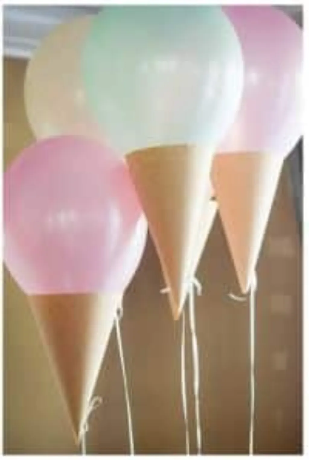 Sur Pinterest Step 1- Choose paper or already made bamboo cones (sold at