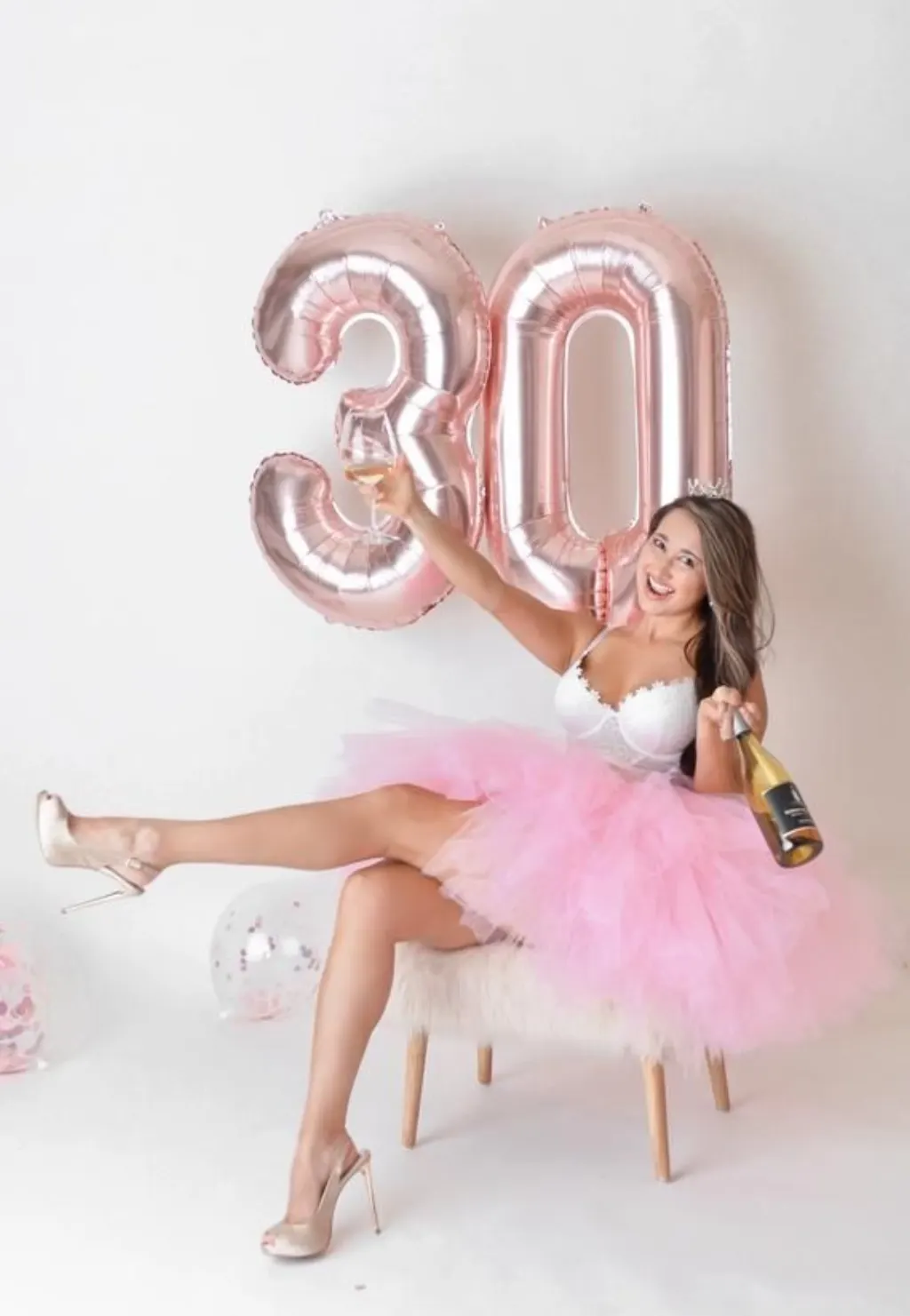 Sur Pinterest Pink Adult Tutu with gold glitter ribbon for waist 35″ up to 45″