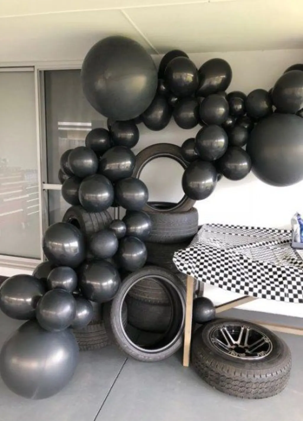 Sur Pinterest Cars birthday party decorations balloons 16 ideas for 2024