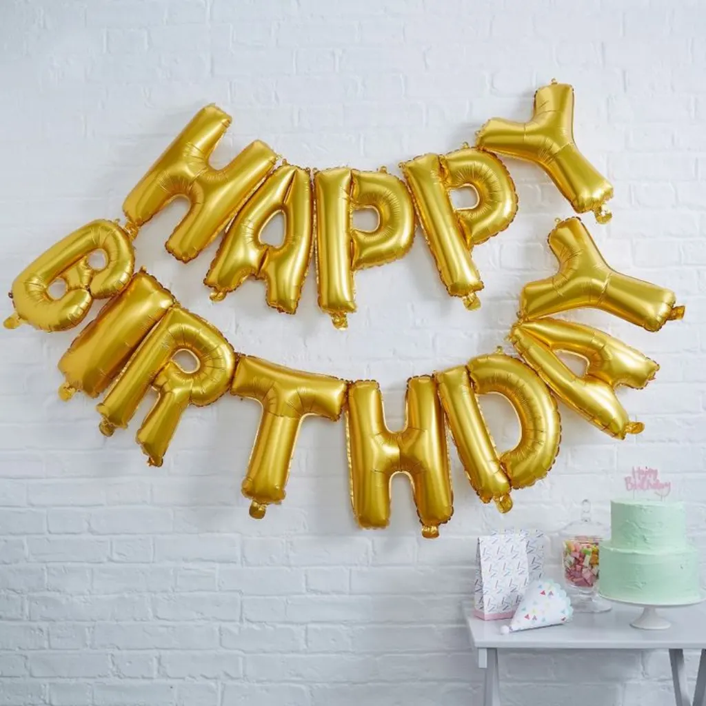 Sur Pinterest 13ct Ginger Ray Gold Happy Birthday Foil Balloon Bunting Pick And Mix