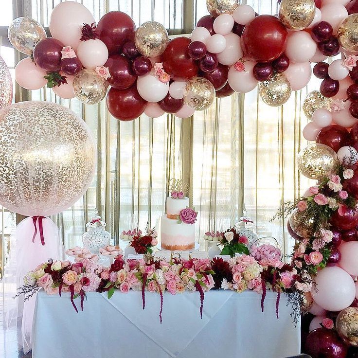 Sur Pinterest Balloon and floral decor for party decoration - #balloon #decor #decor | Accro-Jeux